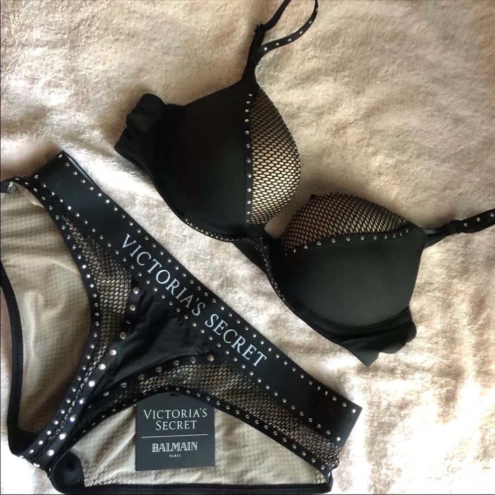 🖤SOLD🖤Victoria’s Secret Balmain Bra & Panty Set